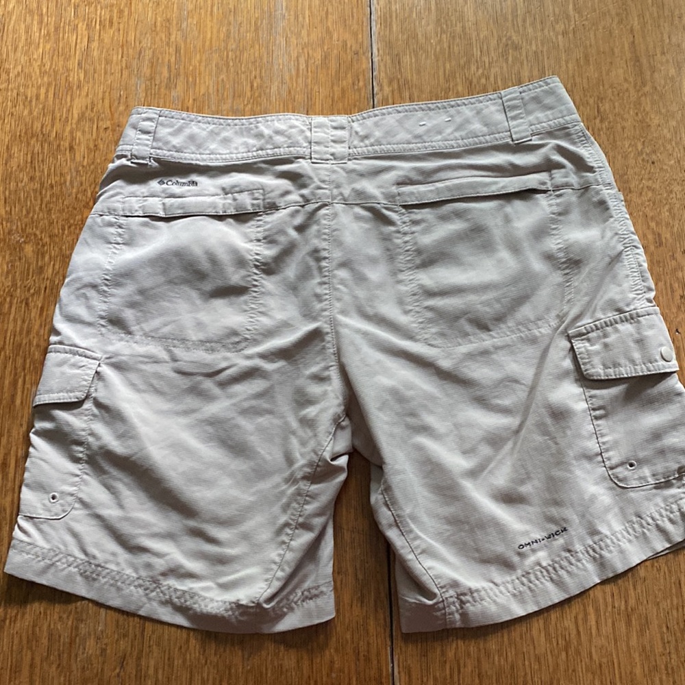 New Columbia Cargo shorts - Picture 8 of 8